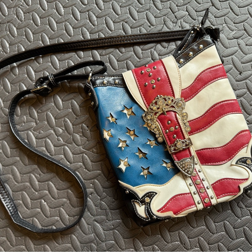 Cowgirl Trendy American Flag Bedazzled Crossbody Bag